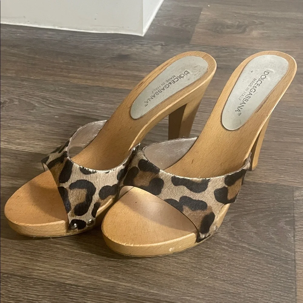 Dolce & Gabbana Brown Leopard Mules - Picture 1 of 4